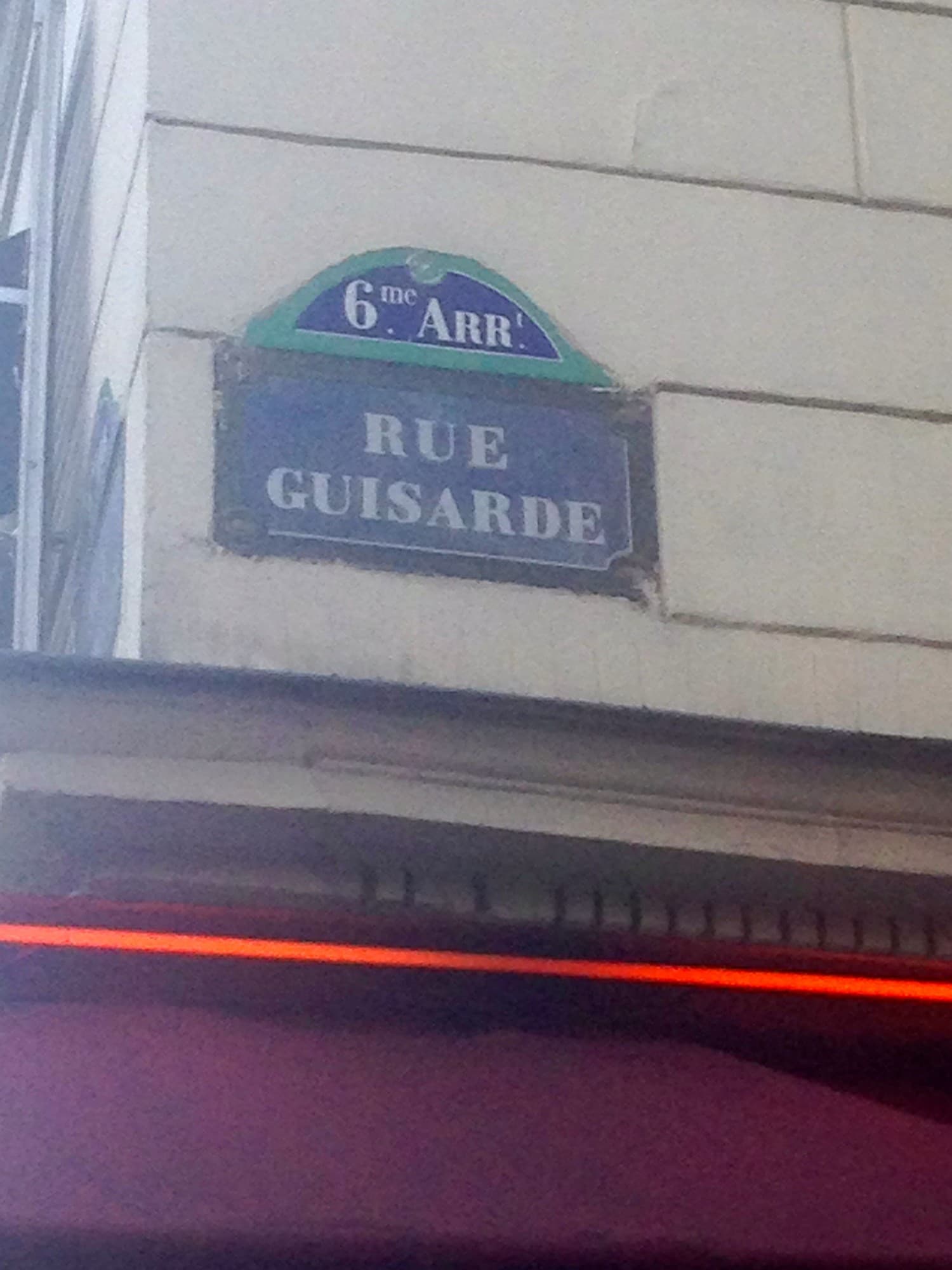 A la découverte de la rue Guisarde - à boire et à manger