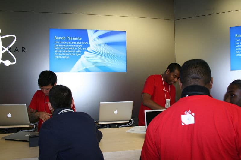 APPLE STORE CARROUSEL DU LOUVRE - J'y étais !!!