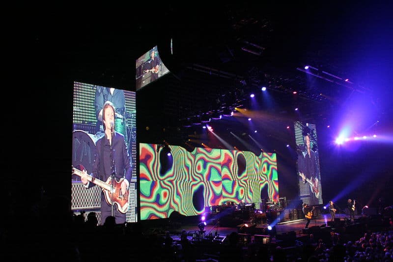 Paul McCartney BERCY 2009 - goood evening PARIS