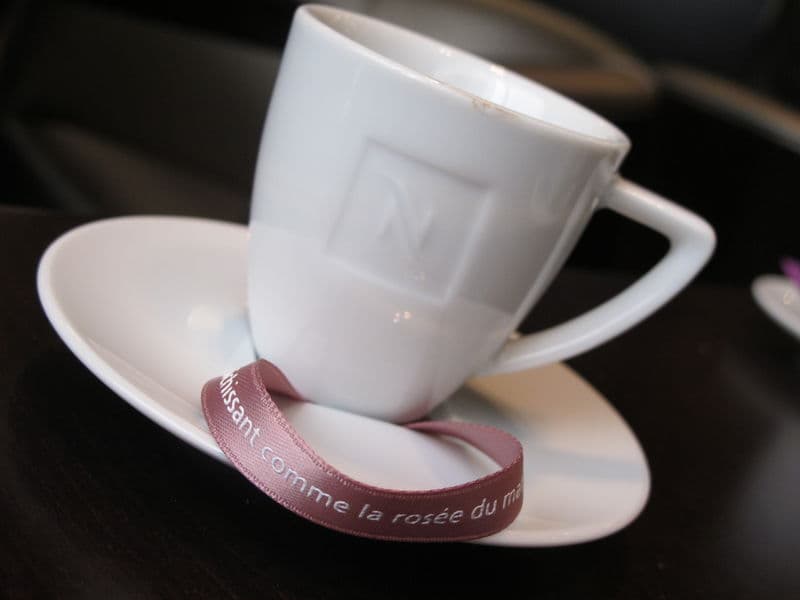 une petite pause Nespresso, aux Champs Elysées