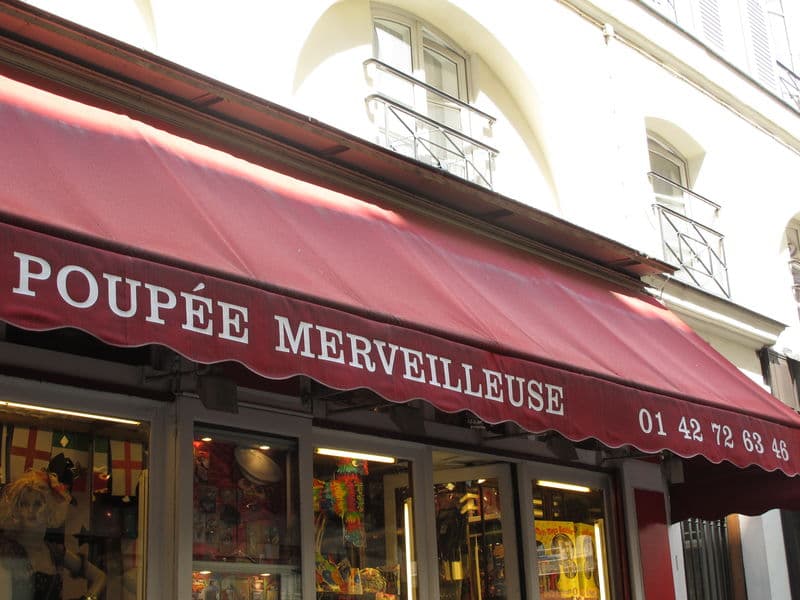 cotillons, déguisements et accessoires pour anniversaire !