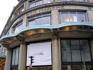 The Parisienne se rebiffe ! Un sourire, c'est trop demander ?