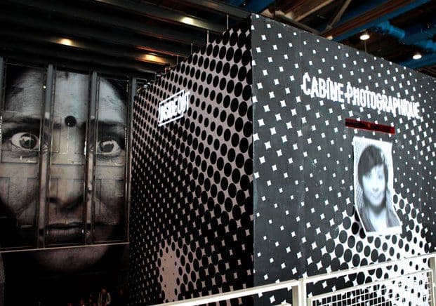 un photomaton de 2m ... Ca vous dit ?