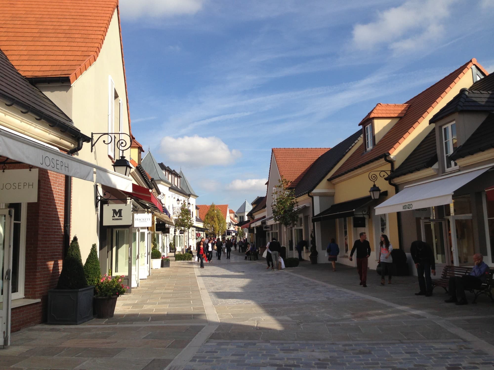 Vallée village - a touch of chic
