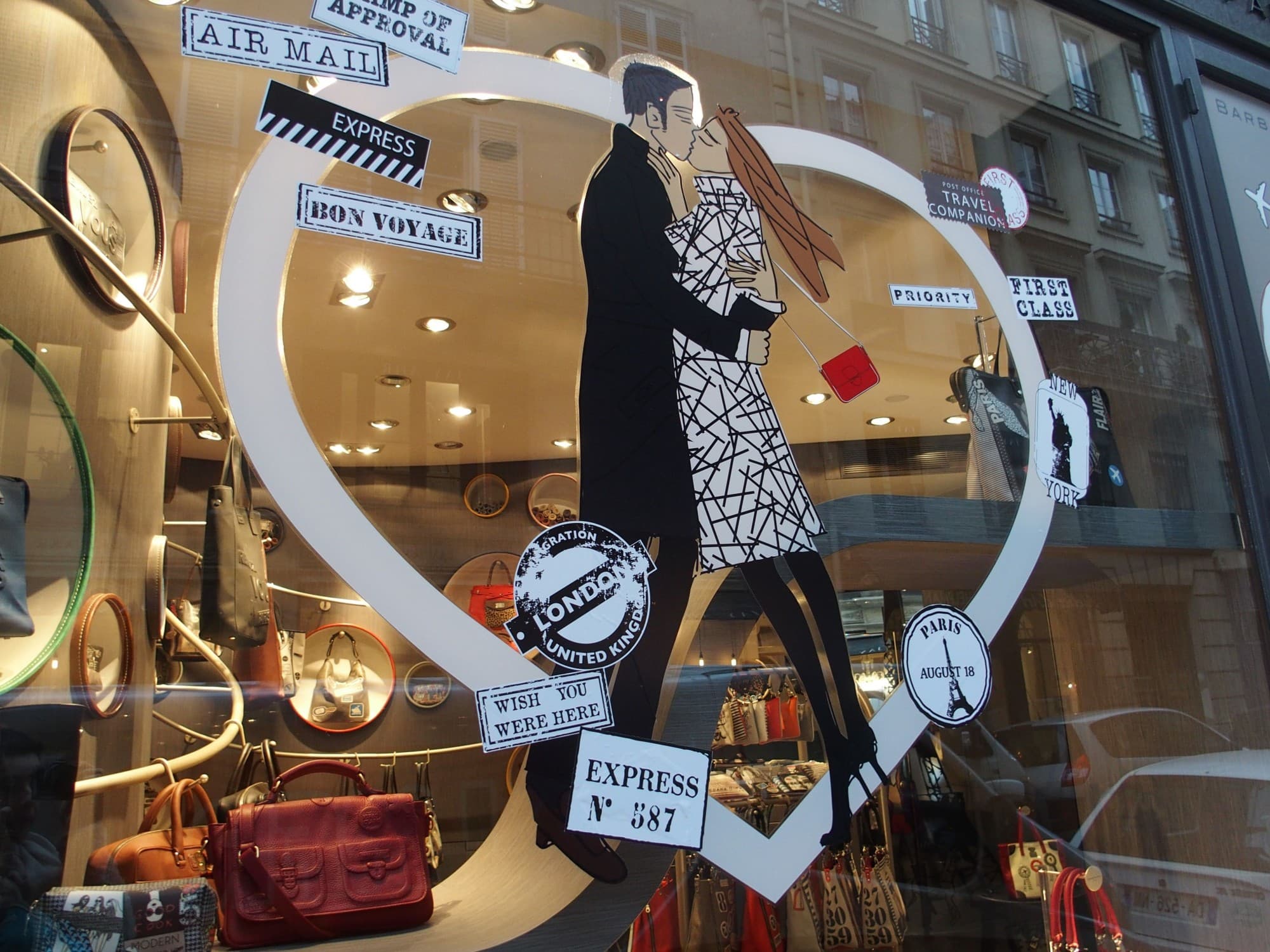 le #vineinparis du dimanche - rue du 29 juillet