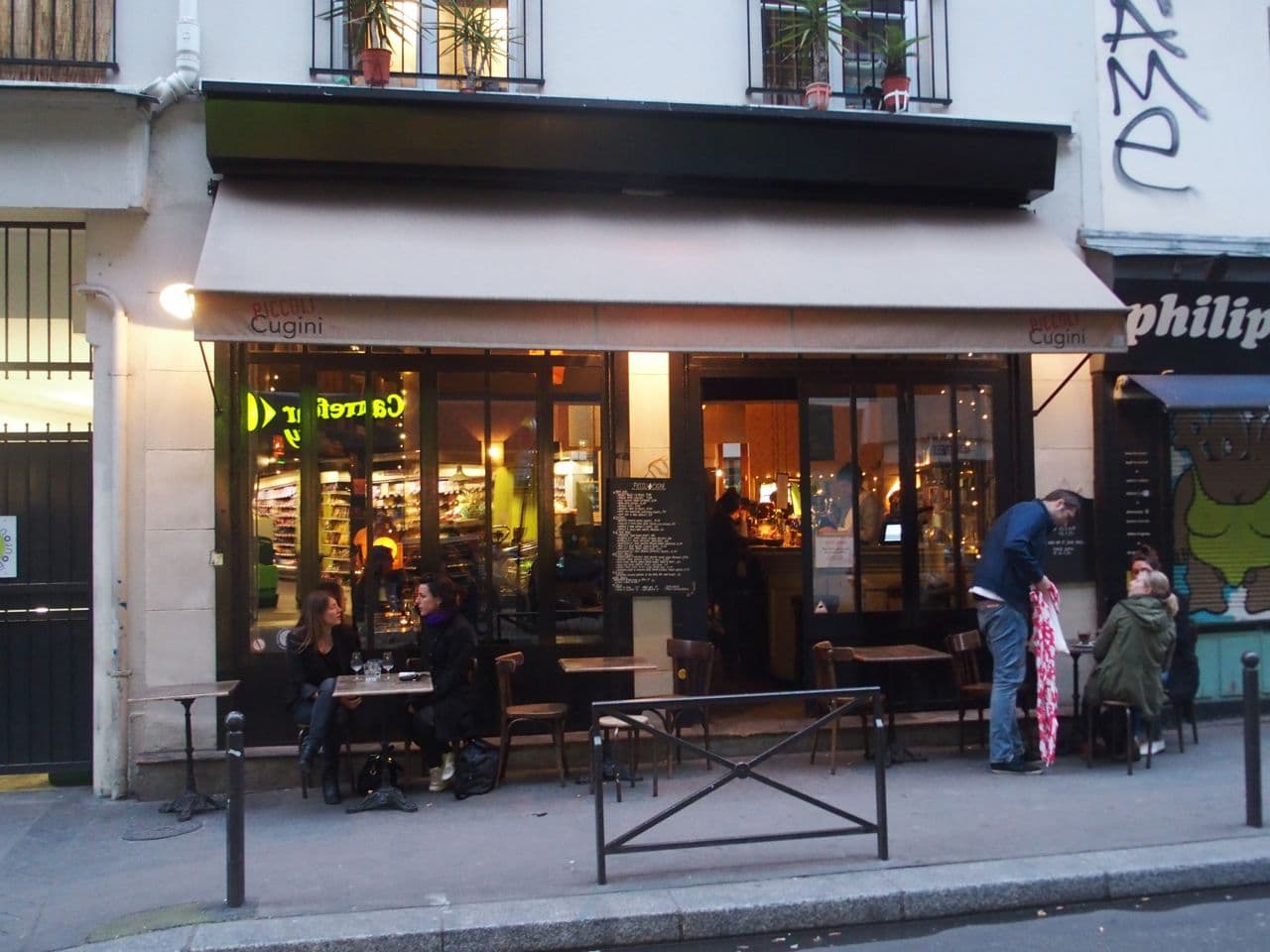 Piccoli Cugini rue des Vinaigriers