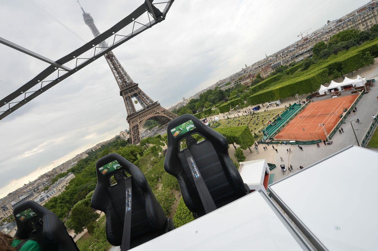 Le bar extraordinaire PERRIER