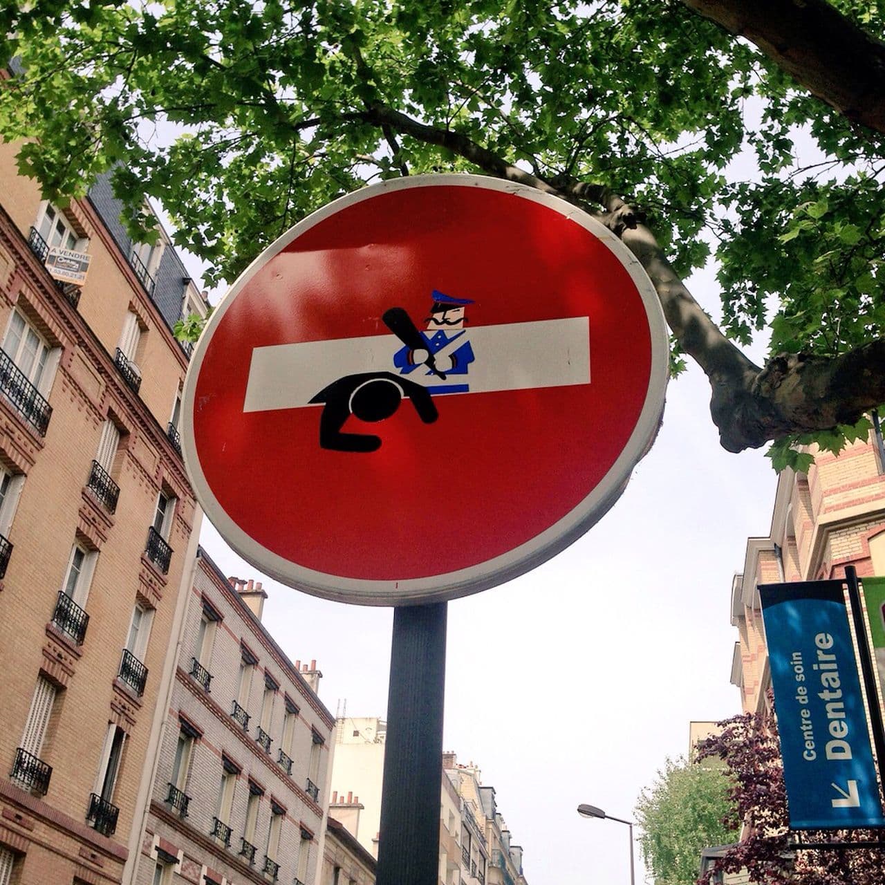 CLET - jeux interdits : galerie Artistik Rezo