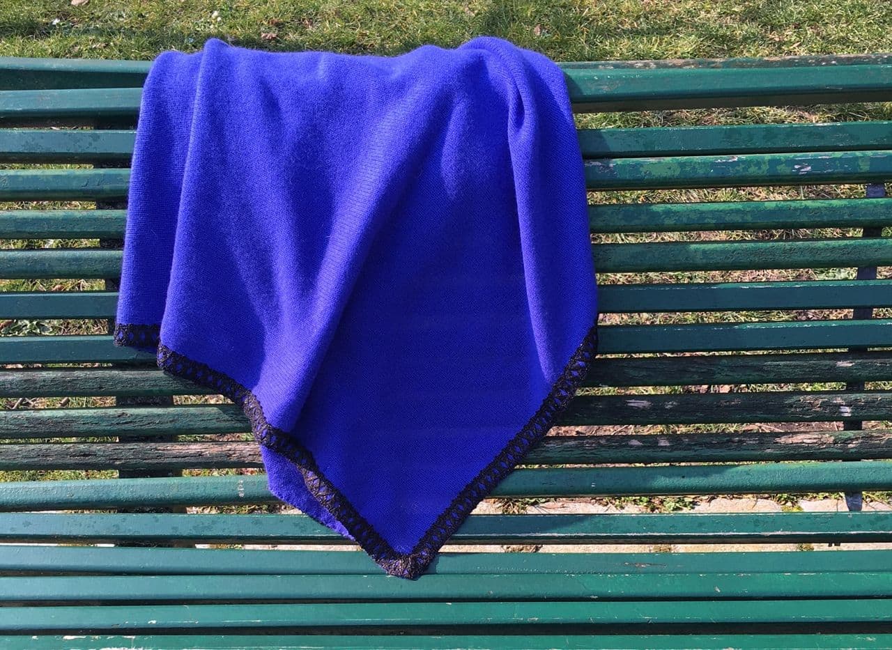 Avis de grand froid à Paris : pensez au poncho !