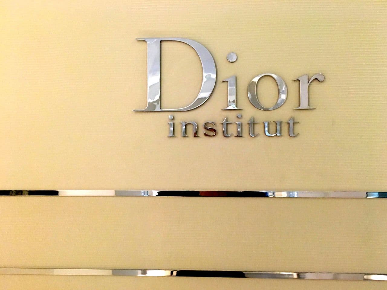 Plaza Athénée - Dior institut