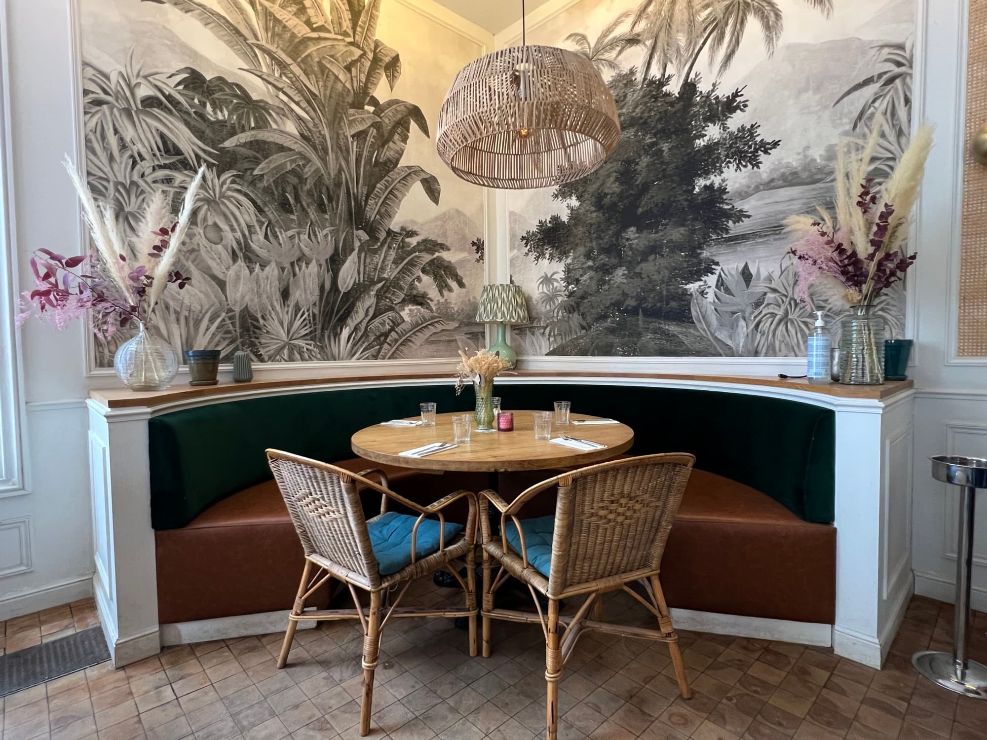 Restaurant Les belles plantes - une parenthèse enchantée