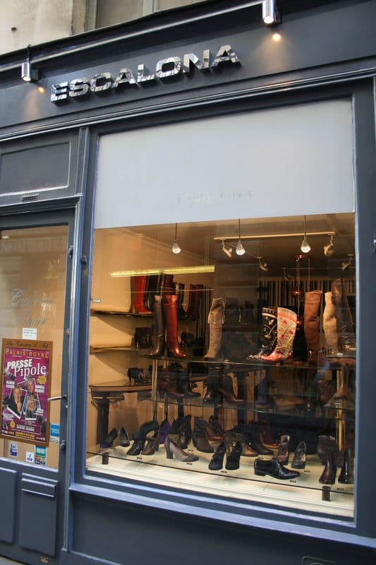 Vous êtes une "shoes addict" ? C'est LA rue des chaussures !