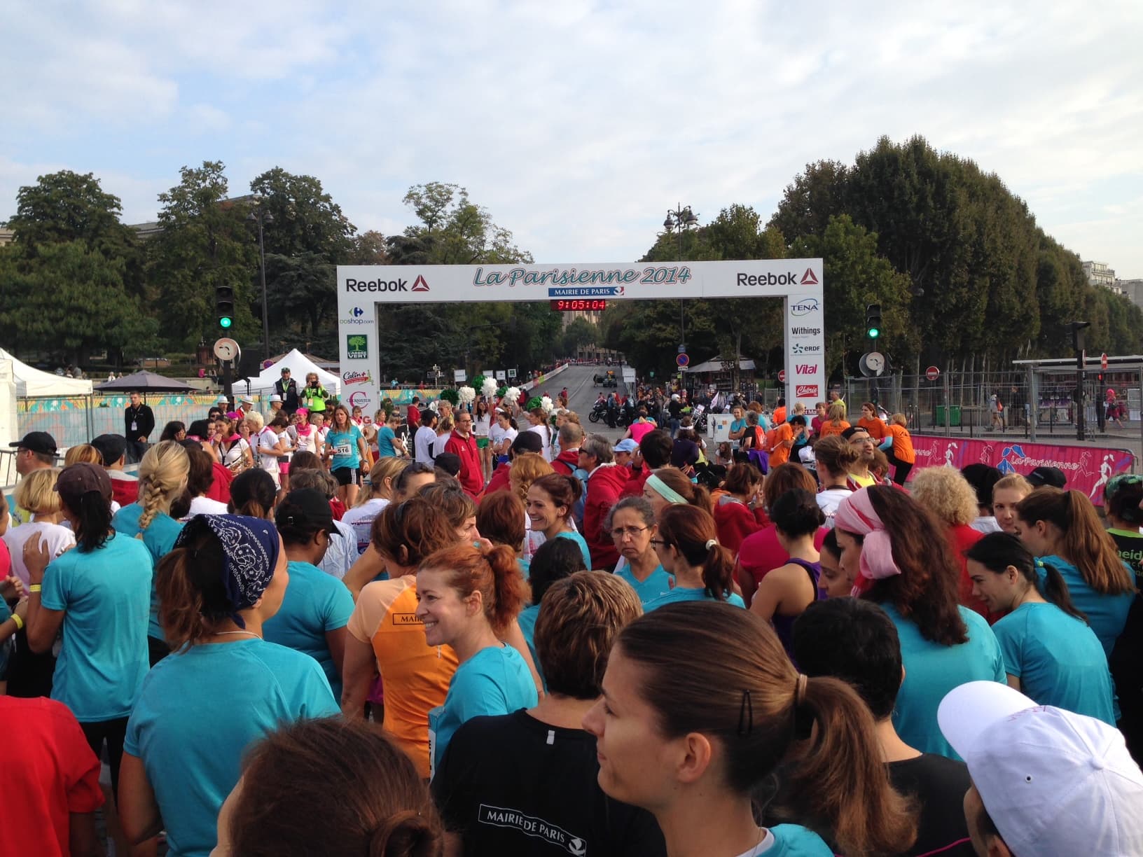 Le #vineinparis du dimanche - on court toutes La Parisienne !
