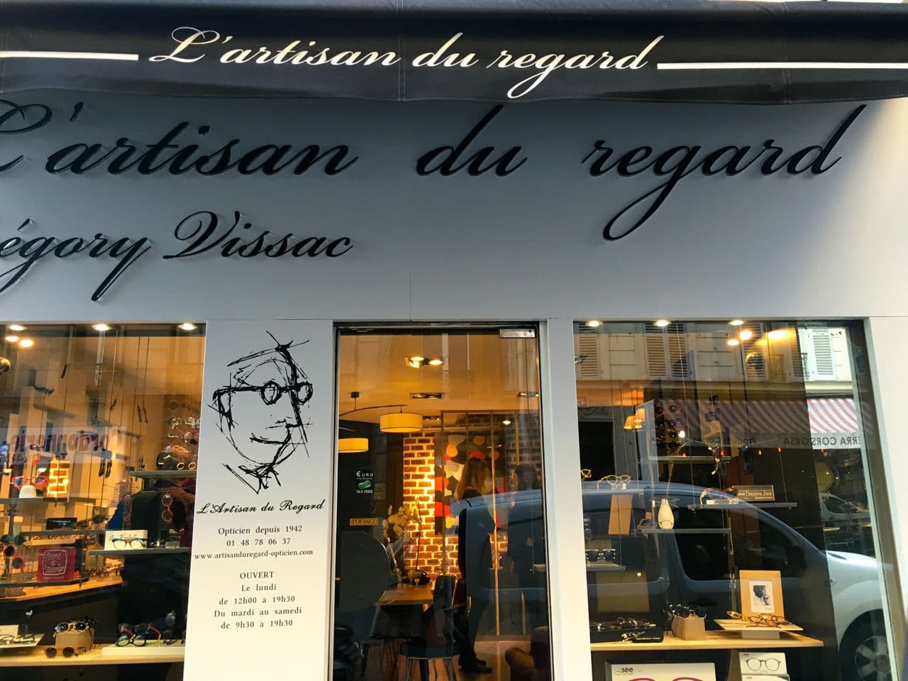 L'artisan du regard : l'opticien qu'il vous faut